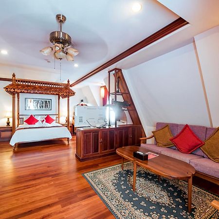 The Suite By Royal Crown Hotel Siem Reap Exterior foto